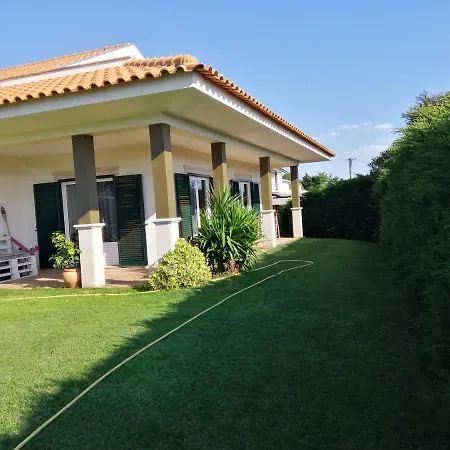 Terreno Mimosas 홈스테이