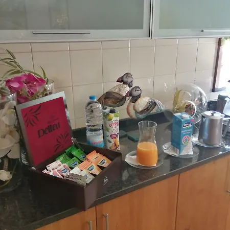 Terreno Mimosas Quarto em Acomodações Particulares